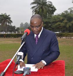 Professeur Armand MOYIKOUA